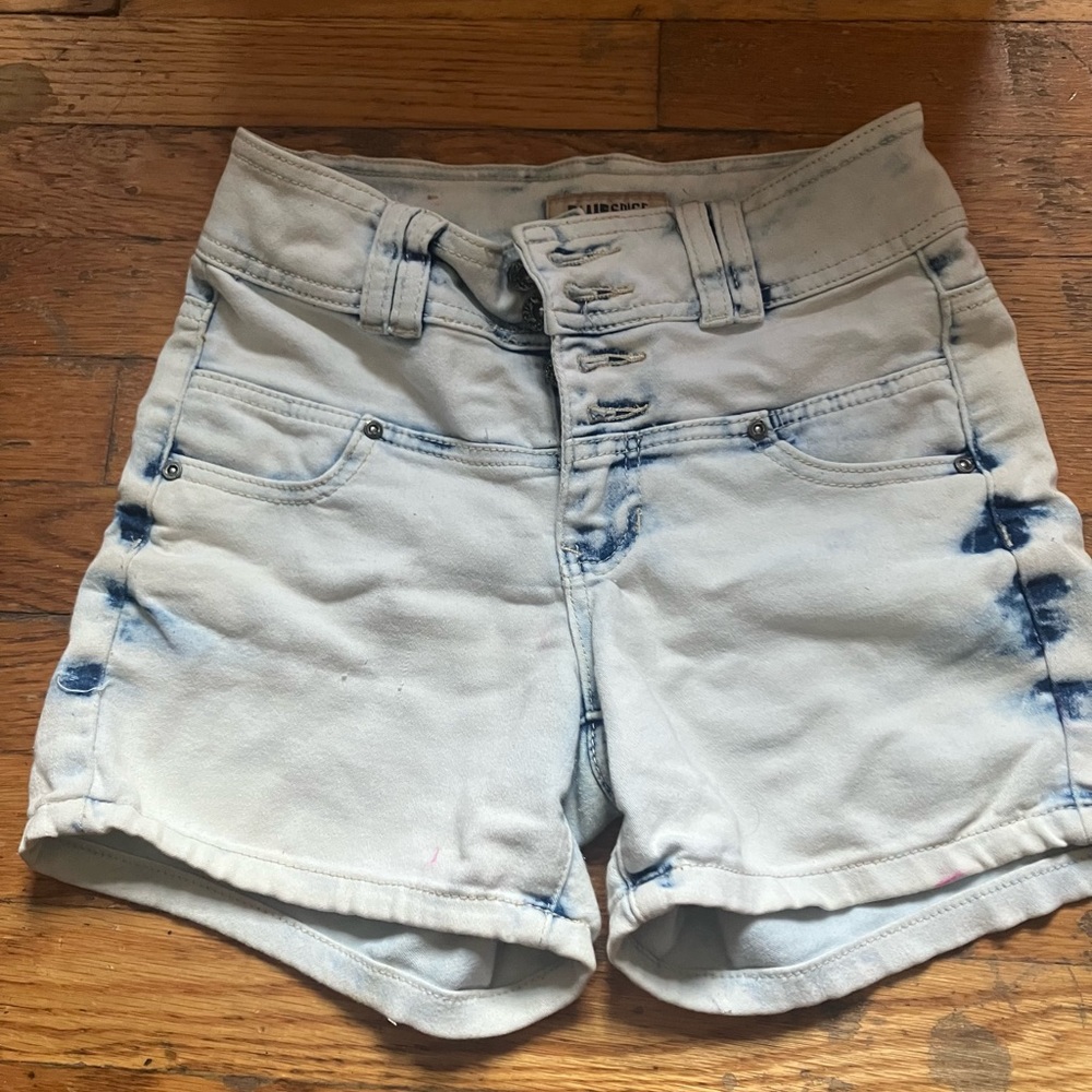 Bluespice denim shorts 🩳 - Picture 8 of 11